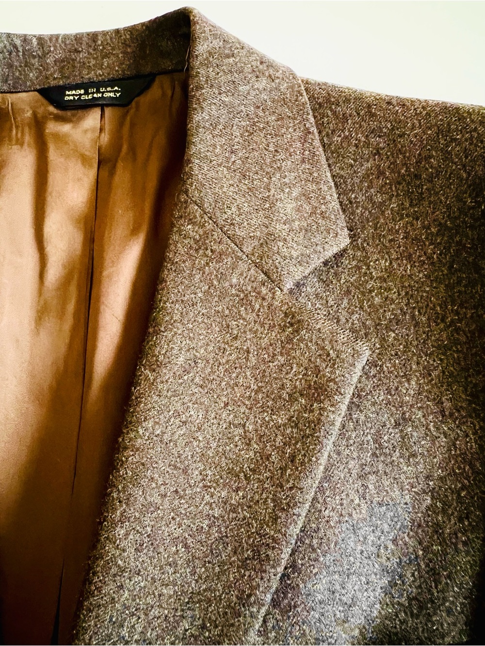 100% Pure Virgin Wool, Men's Tailored Blazer